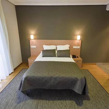 호텔 Hotel Porto Do Barqueiro *